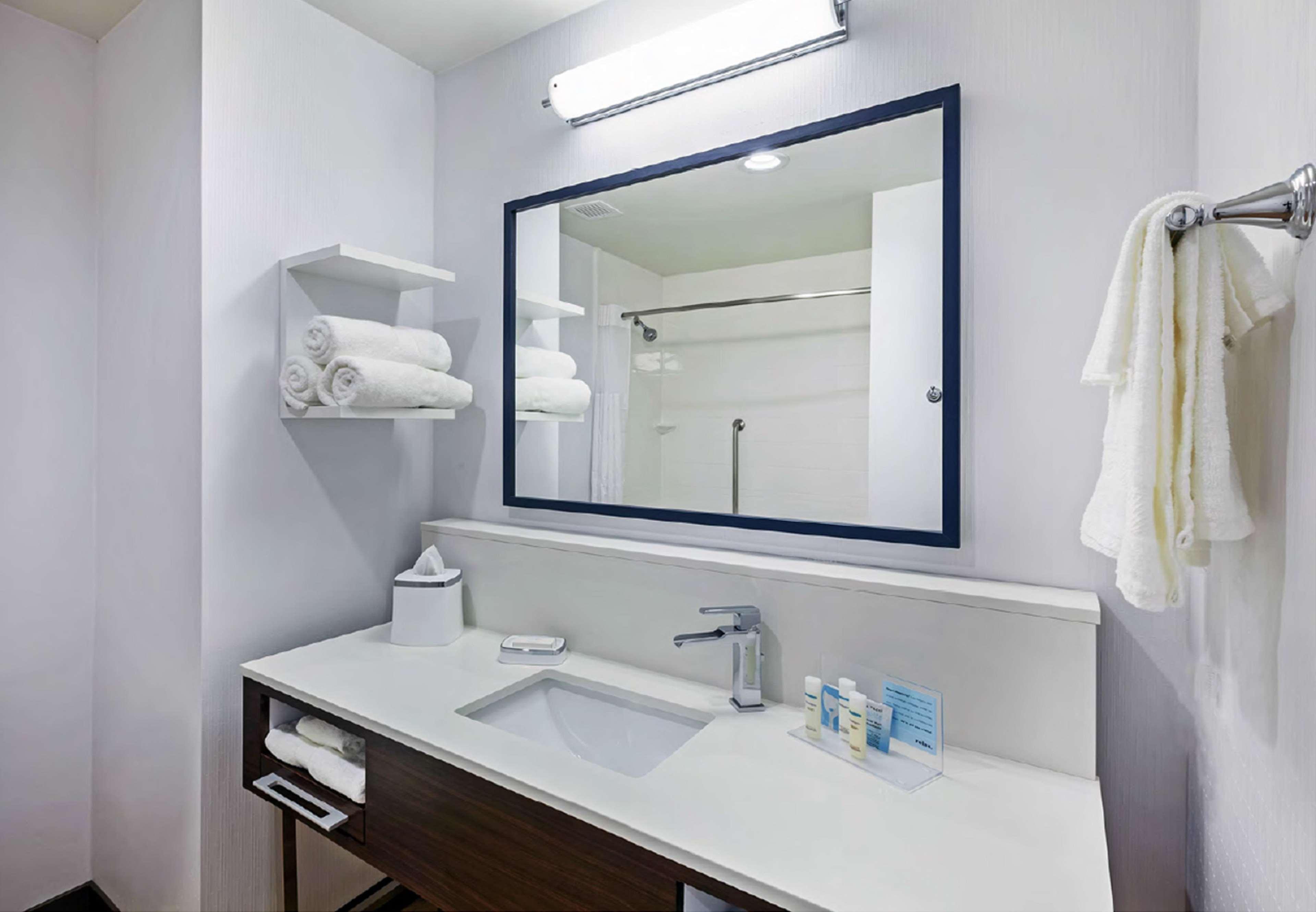 Hampton Inn By Hilton Bulverde Texas Hill Country Exterior foto