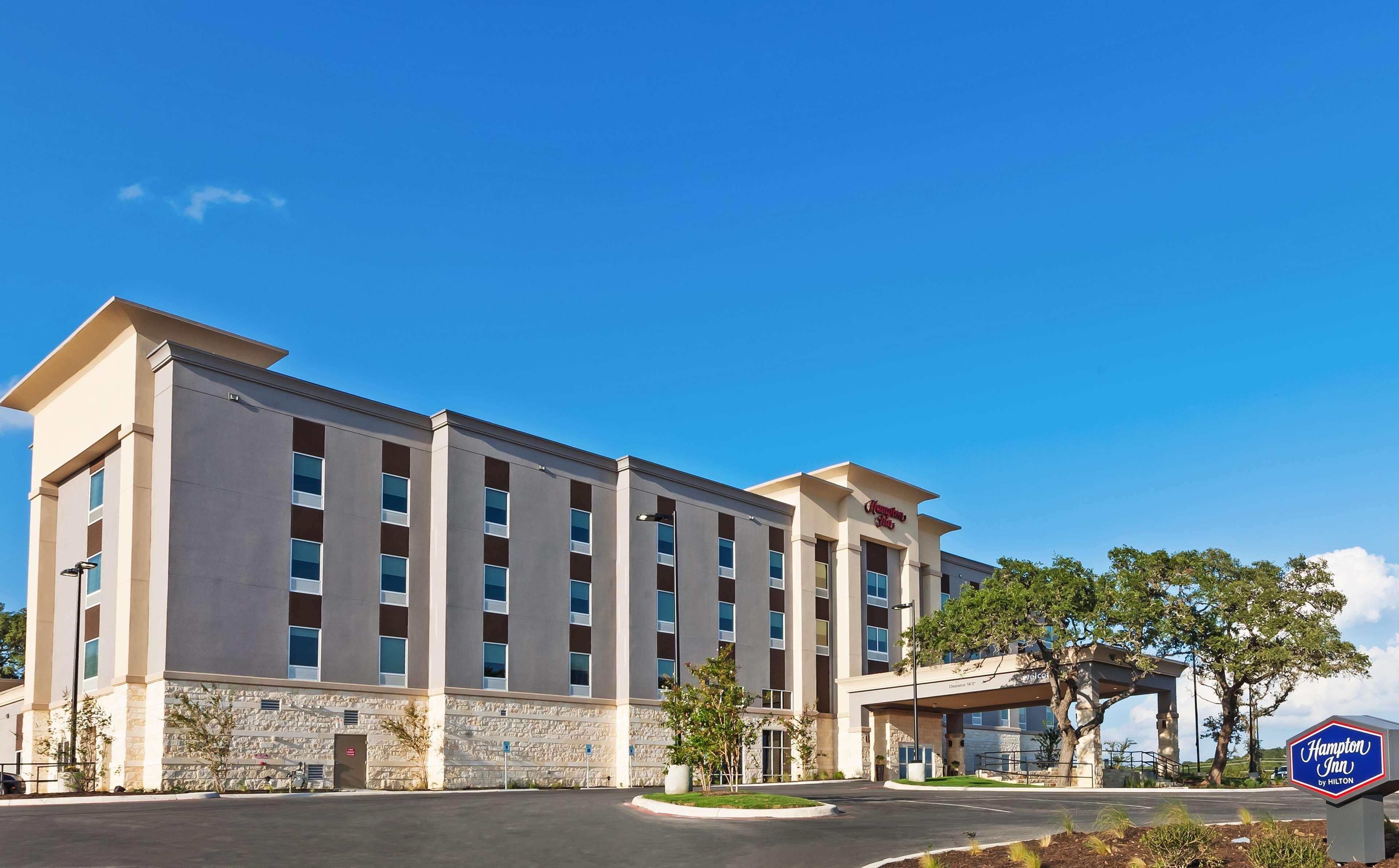 Hampton Inn By Hilton Bulverde Texas Hill Country Exterior foto